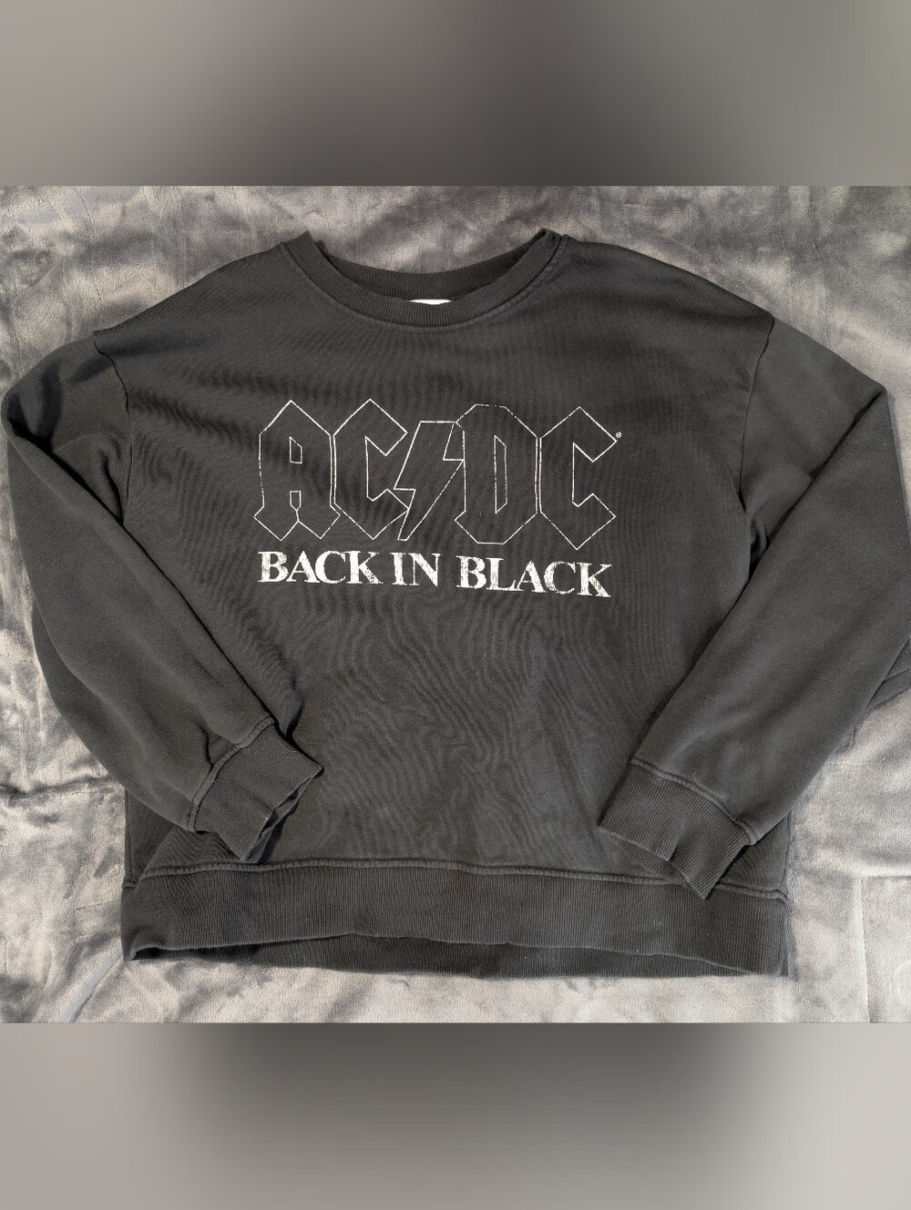 H&M AC/DC Black 'Back In Black' Crewneck Sweatshirt